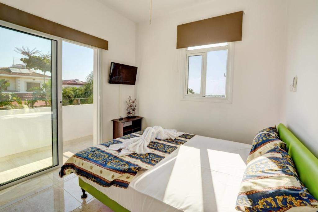 Villa Mario - 2Min Walk From Kapparis Beach 파라림니 외부 사진