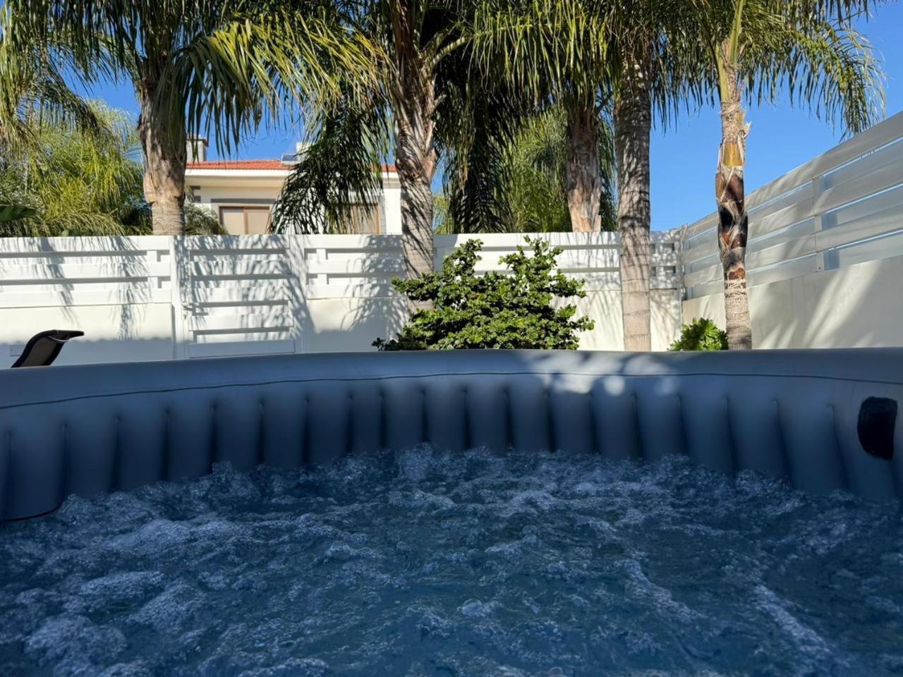 Villa Mario - 2Min Walk From Kapparis Beach 파라림니 외부 사진
